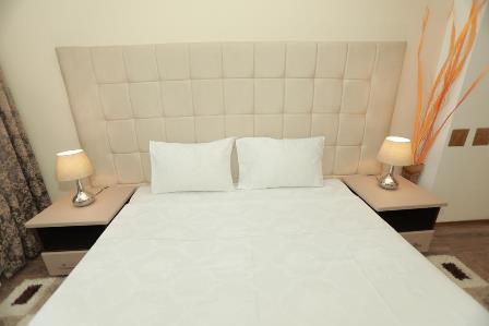Cleon Bedroom7
