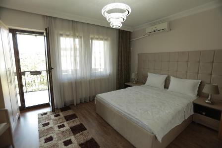 Cleon Bedroom2